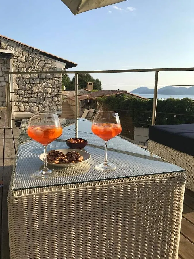 Villa Les 5 Palmiers