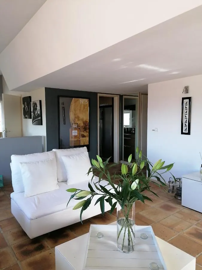Villa Les 5 Palmiers
